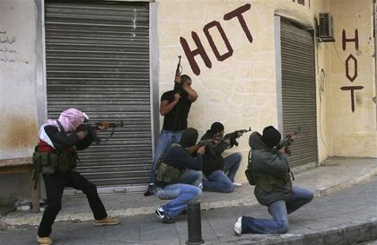 Miliciens du Hezbollah dans les rue de Beyrouth -Ouest, 9 Mai 2008, photo Reuters