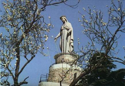 Harissa, Notre-Dame du Liban, emblème local de la Chrétienté d'Orient